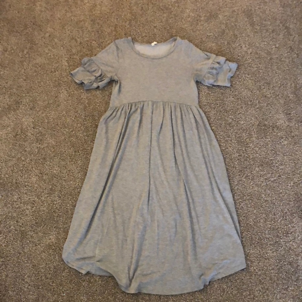 Gray pink blush flowy t shirt dress